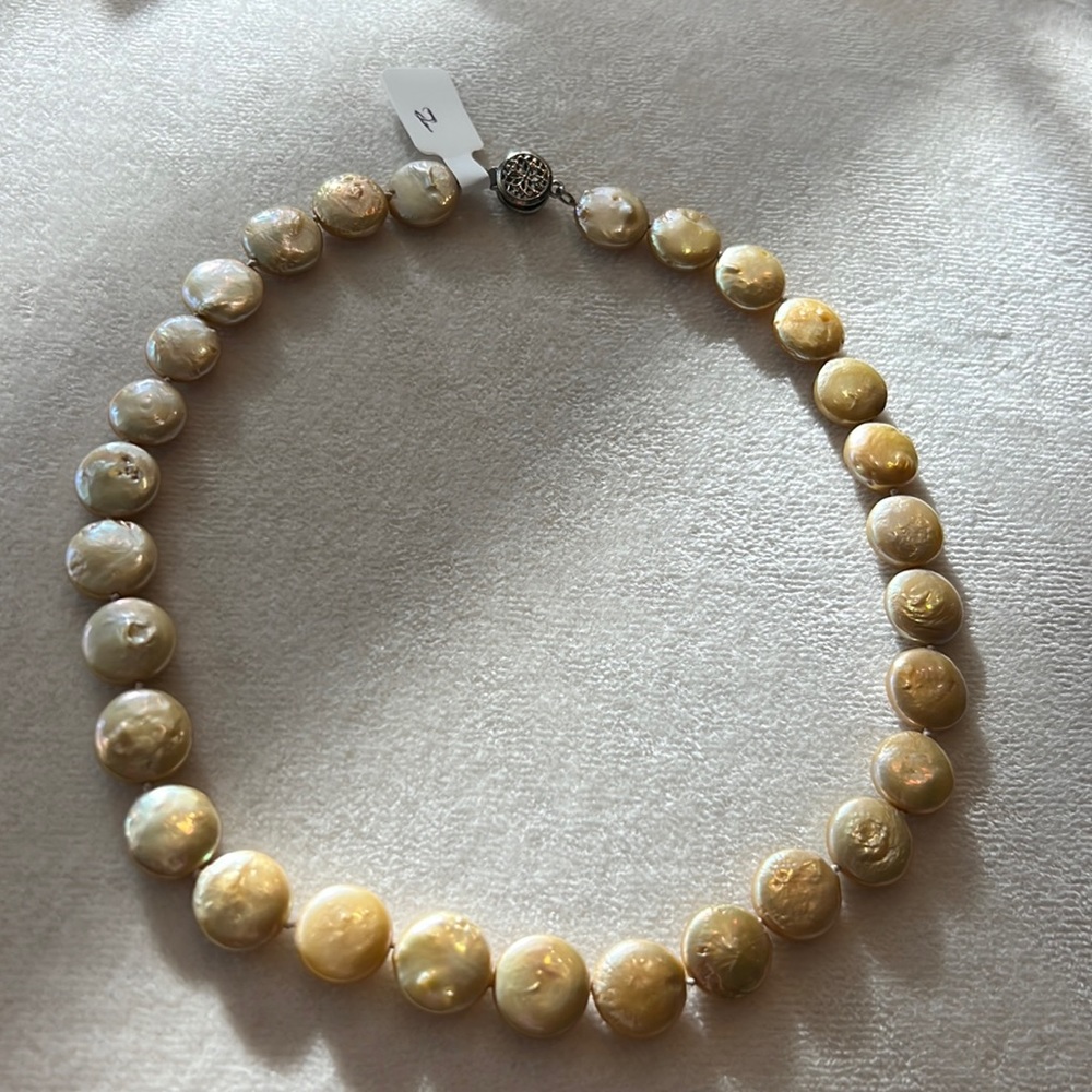 2 Beautiful flat round pearl necklace